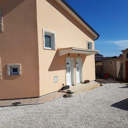 Apartmani Luca Fazana Bagian luar foto